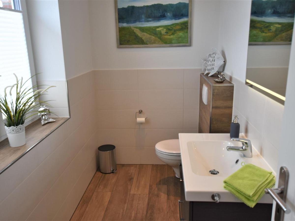 Cozy Holiday Home In Gross Schwansee With Sauna المظهر الخارجي الصورة