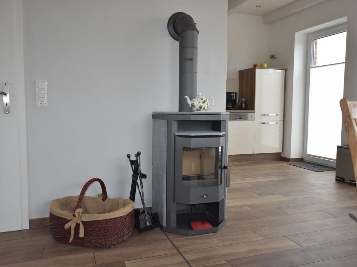Cozy Holiday Home In Gross Schwansee With Sauna المظهر الخارجي الصورة