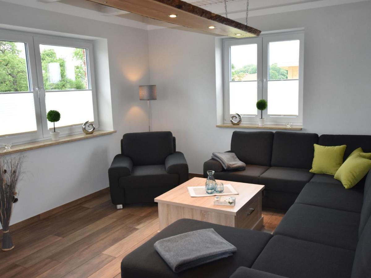 Cozy Holiday Home In Gross Schwansee With Sauna المظهر الخارجي الصورة